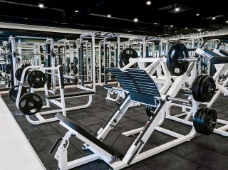 운동이 즐거워지는 헬스장 인테리어