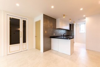 화이트와 골드로 우아하게 31평아파트…